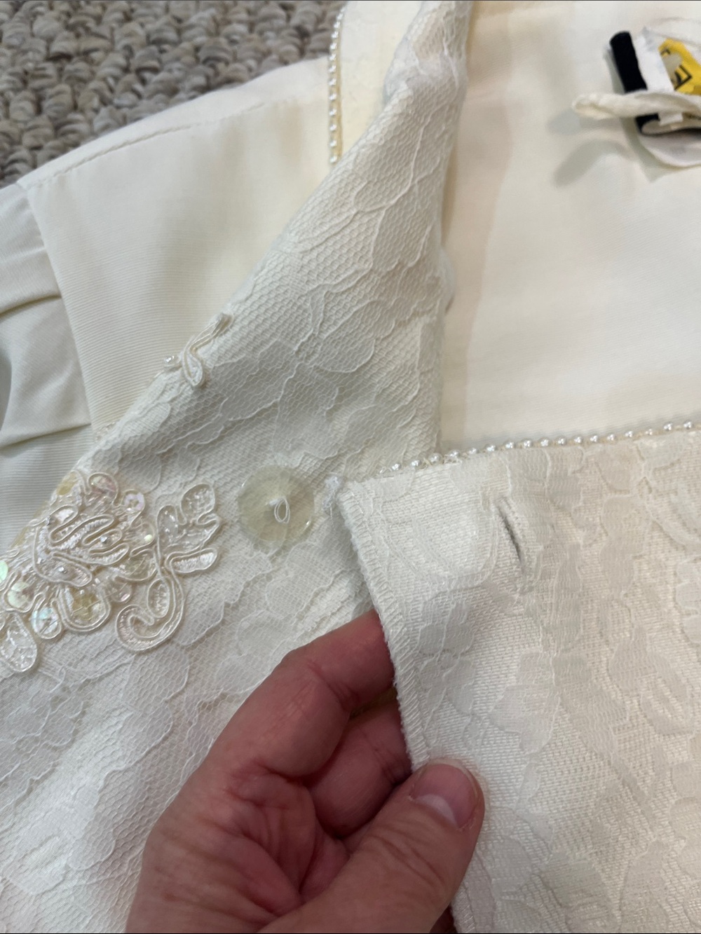 Elegant Ivory Women's Wedding Skirt Suit with Embroidered Shawl Collar size 9/10 - Picture 9 of 17